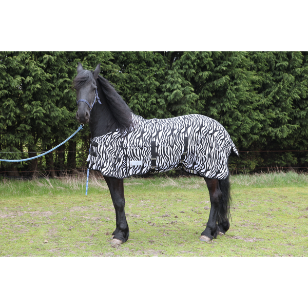 Afbeelding Waldhausen Vliegendeken Zebra Zwart&Wit - Paardendekens - 205 cm door Petsplace.nl