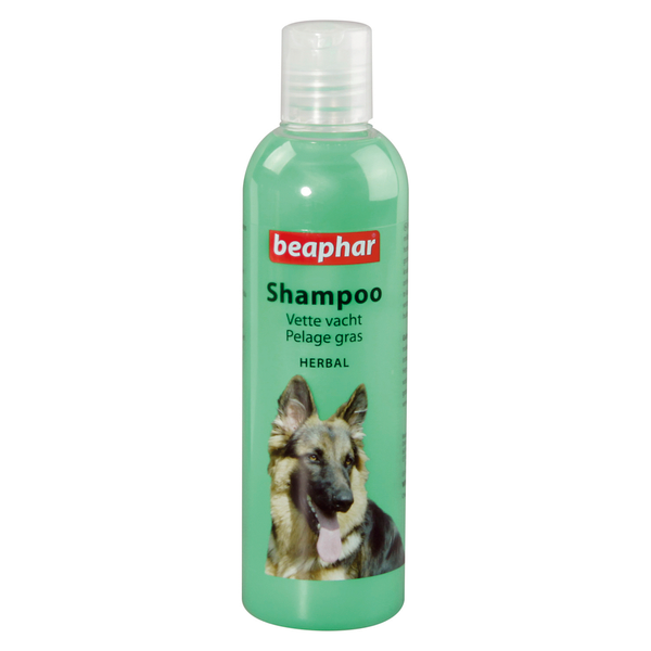 Afbeelding Beaphar shampoo hond vette vacht door Petsplace.nl